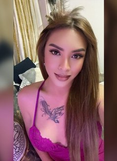 Mistress KimzyEvans hard fucker - Transsexual escort in Dubai Photo 29 of 30
