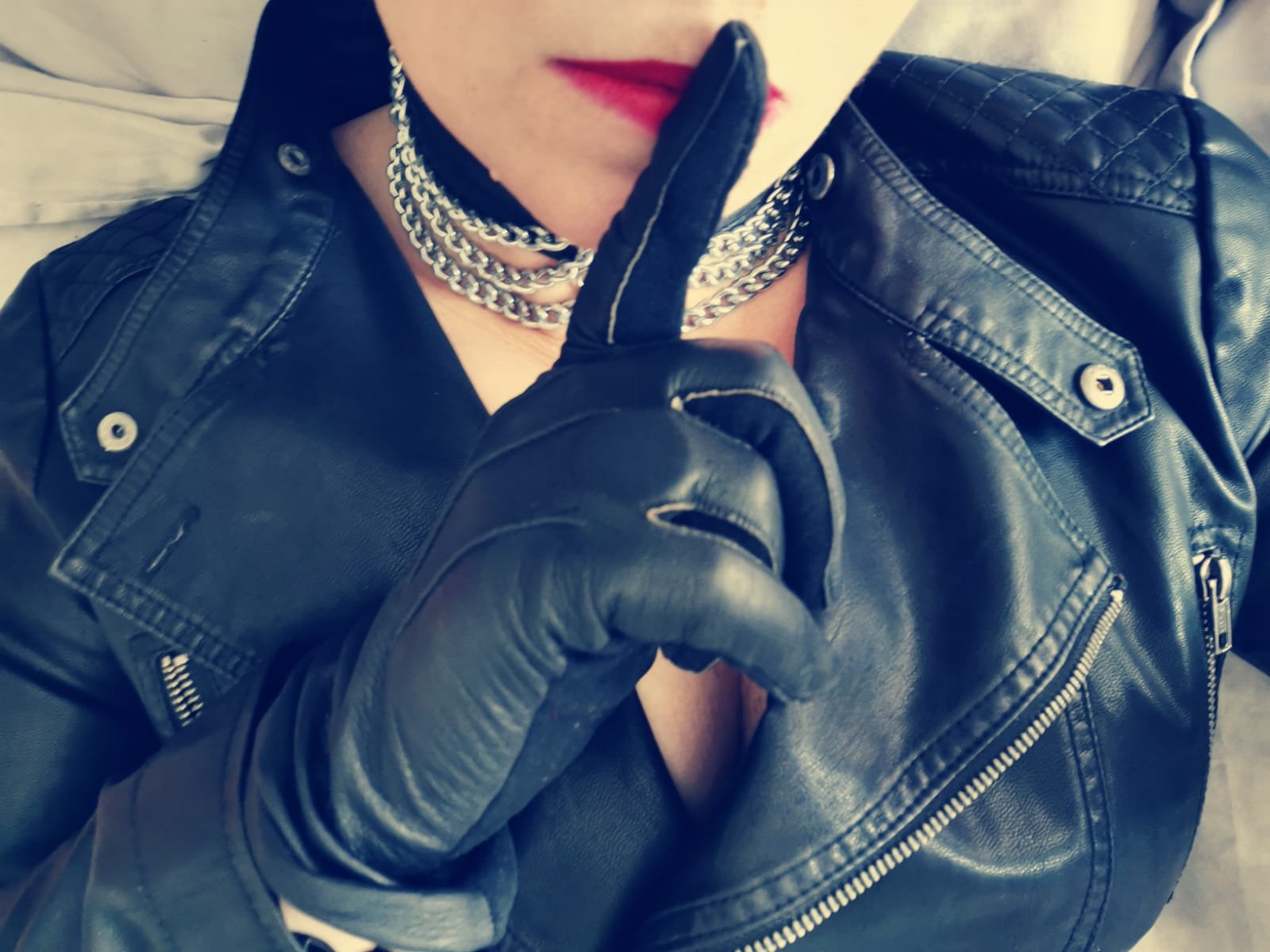 Mistress Layla British Dominatrix In İstanbul