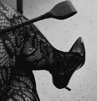Mistress Lilith - Dominadora in Malta Photo 4 of 7