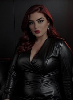 Mistress Lina - escort in Dubai Photo 5 of 5