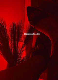 Mistress Lina - escort in Dubai Photo 7 of 9