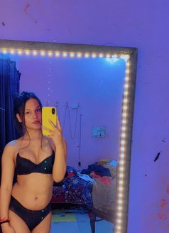 Mistress Liz - Transsexual escort in Dehradun, Uttarakhand Photo 5 of 8