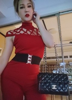 Fully Loaded Mistress LUCIE CUM w/Me - Transsexual escort in Kaohsiung Photo 25 of 29