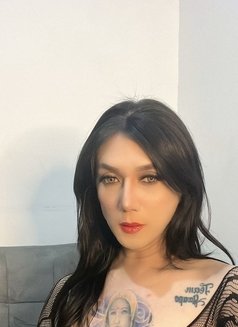 Mistress Lynna Dominah - Transsexual escort in Hong Kong Photo 1 of 7