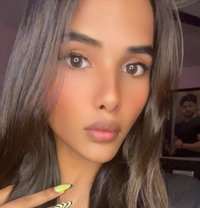 Mistress Maahi - Acompañantes transexual in New Delhi