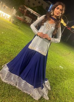 Mistress Maahi - Transsexual escort in New Delhi Photo 17 of 21