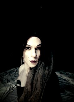 Mistress Mallone - Transsexual dominatrix in Pattaya Photo 5 of 10
