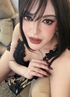 Mistress Martina - Acompañantes transexual in Noida Photo 8 of 9