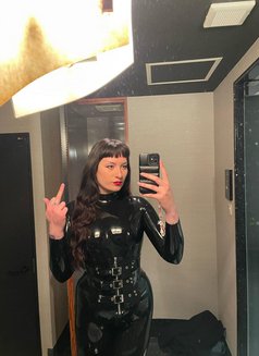 Mistress May - dominatrix in Luxembourg Photo 2 of 10