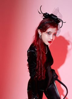 German-Japanese cruel Mistress - Dominadora in Dubai Photo 8 of 10