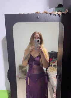 Mistress Mira - Dominadora in Dubai Photo 1 of 5