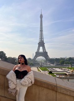 Mistress Mira - Transsexual escort in Manila Photo 6 of 10