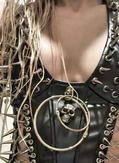 Mistress Mishelle - Dominadora in Tel Aviv Photo 12 of 17