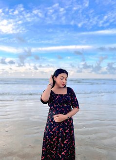 Mistress Mishti - Acompañantes transexual in Pune Photo 13 of 18