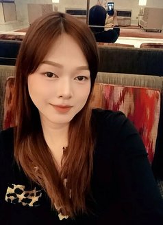 Mistress Miya - puta in Manila Photo 11 of 11