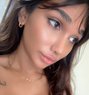 Tall model girl - escort in Colombo Photo 2 of 2