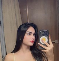 Mistress Naira Shaikh Dominating Queen - Acompañantes transexual in Navi Mumbai