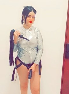 Mistress Nermeen, New in Muscat - escort in Ajmān Photo 4 of 17
