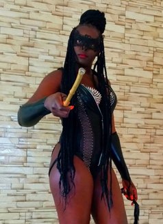 Mistress Nina - dominatrix in Nairobi Photo 9 of 29