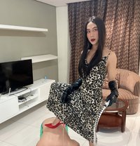 Mistress Norah Big Cock with Popper - Transsexual escort in Riyadh Photo 15 of 18