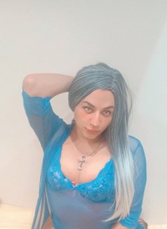 Mistress Perry - Transsexual escort in Cairo Photo 28 of 30