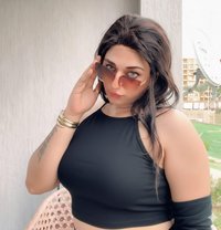 Mistress Perry - Transsexual escort in Cairo Photo 21 of 30