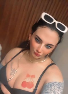 Mistress Perry - Transsexual escort in Cairo Photo 30 of 30