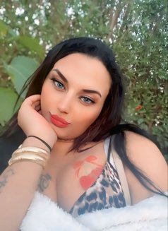 Mistress Perry - Transsexual escort in Cairo Photo 29 of 30