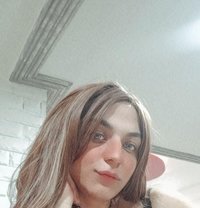 Mistress Perry - Transsexual escort in Cairo