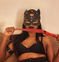 Mistress Phoenix - Transsexual escort in Doha
