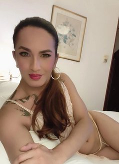 Mistress QUEEN ASIA TOP ESCORT - Acompañantes transexual in Hong Kong Photo 28 of 30