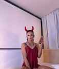 Mistress QUEEN ASIA TOP ESCORT - Transsexual escort in Hong Kong Photo 29 of 30