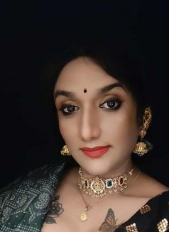 ⚜️ Mistress Queen Madhushree⚜️ - Transsexual escort in Kolkata Photo 28 of 29