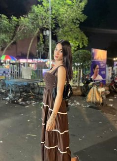 Mistress Queen Shemale Ayushi - Transsexual escort in Kolkata Photo 7 of 8