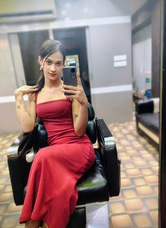 Mistress Queen Shemale Ayushi - Acompañantes transexual in Kolkata Photo 12 of 13