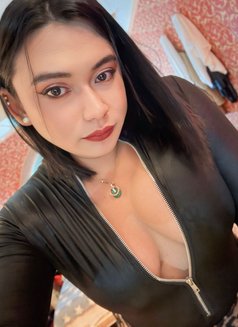 Mistress Rich Victoria - Transsexual escort in Bangkok Photo 30 of 30