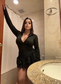 Mistress rimming mistika - Transsexual escort in Hong Kong Photo 18 of 19