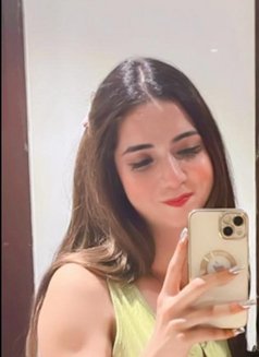 Mistress Ritz Singh - Transsexual escort in New Delhi Photo 9 of 10