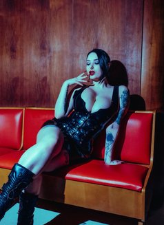 Mistress Ruby Alexia - dominatrix in Athens Photo 8 of 8