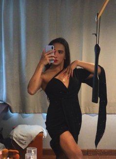 MISTRESS RUBY FOR SMOKING SO HOT & HIGH - Transsexual escort in Bangkok Photo 1 of 20