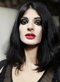 Mistress Saniya From Lahore - Transsexual escort in Lahore Photo 2 of 2