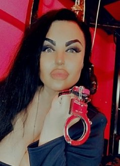 Mistress Sasha Luxury DOMINATRIX - dominatrix in Riyadh Photo 4 of 18