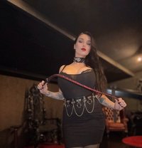 Mistress joy - dominatrix in Dublin