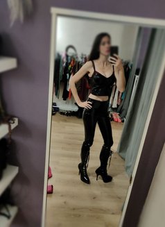 Mistress Selina Bellatrix - dominatrix in Barcelona Photo 10 of 10