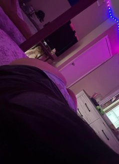 Mistress Session Available - dominatrix in Navi Mumbai Photo 7 of 9