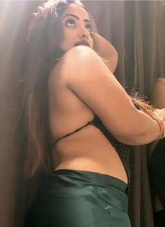 Mistress Shemale - Transsexual escort in Ahmedabad Photo 2 of 5