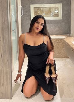 Mistress Shemale - Transsexual escort in Kolkata Photo 2 of 5