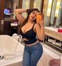 Mistress Shemale - Acompañantes transexual in Hyderabad Photo 2 of 5