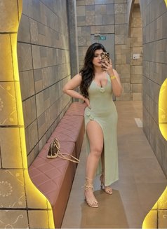 Mistress Shemale - Acompañantes transexual in Noida Photo 2 of 2