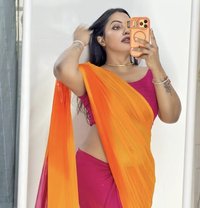 Mistress Shemale - Transsexual escort in Noida